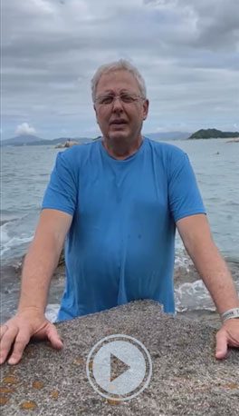 play-arnoldo play-arnoldo